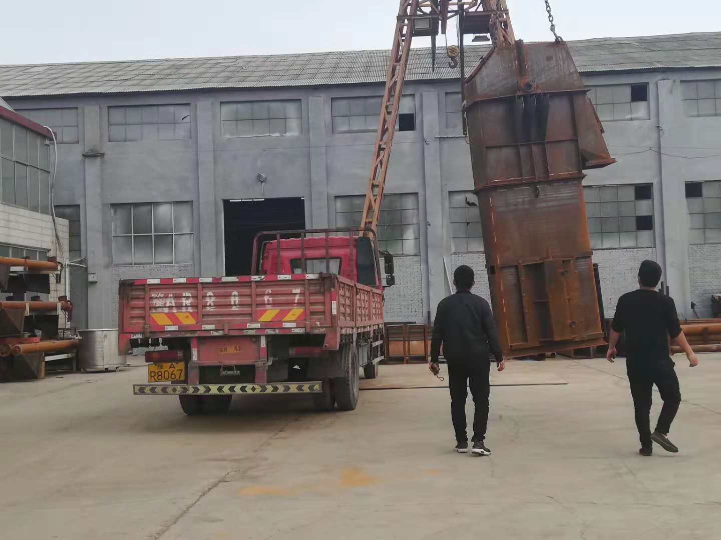 相應(yīng)號召，NE15板鏈提升機(jī)原色出廠