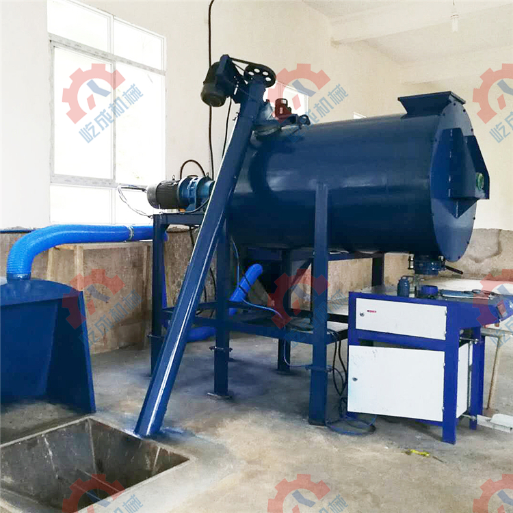 想入手膩?zhàn)臃蹟嚢铏C(jī)，來屹成機(jī)械看過再決定